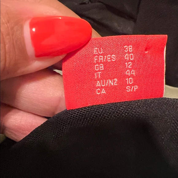 Triumph swim  Elegant Black Long Sleeve Coverup - Picture 9 of 9